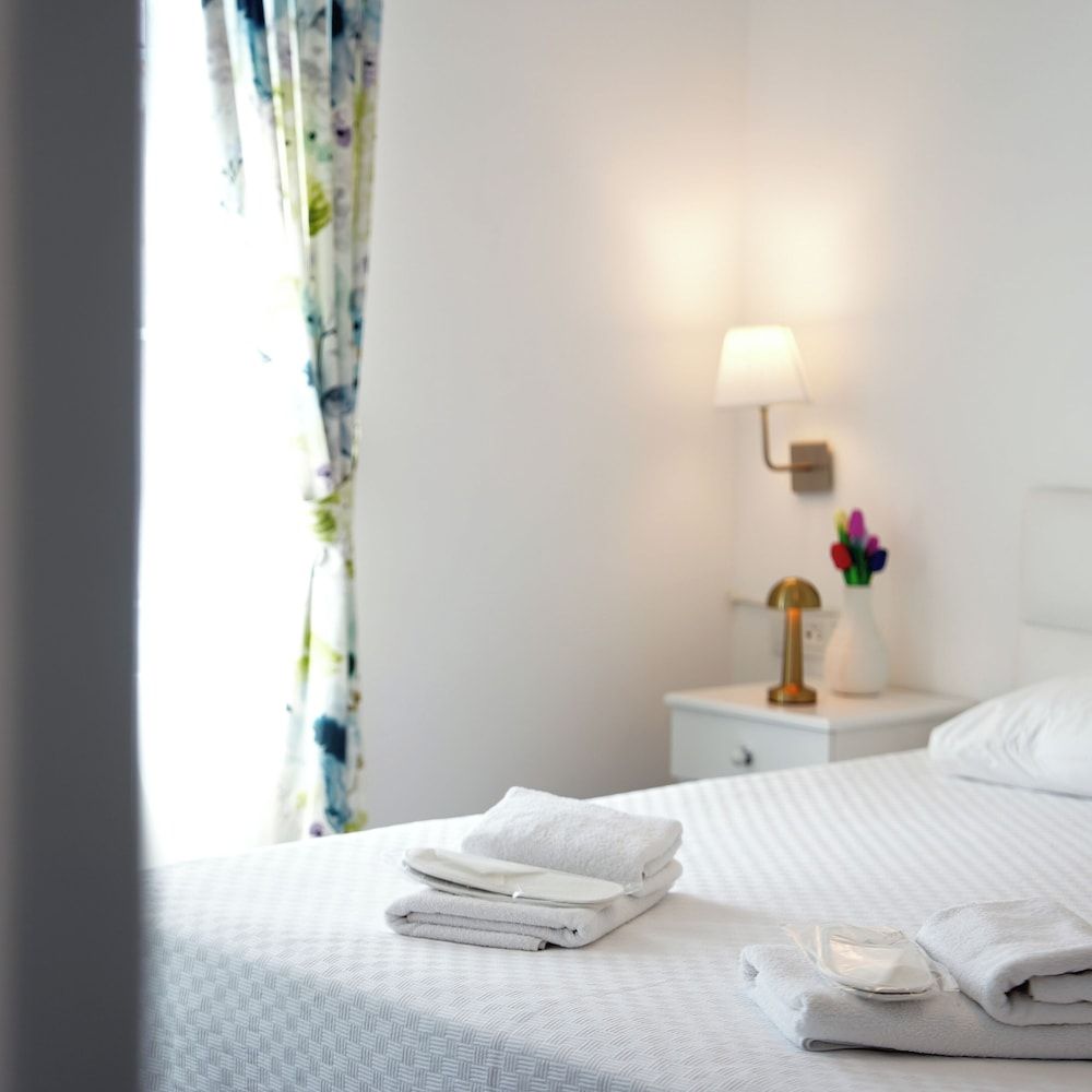 NİLİA BOZCAADA Double Room 5