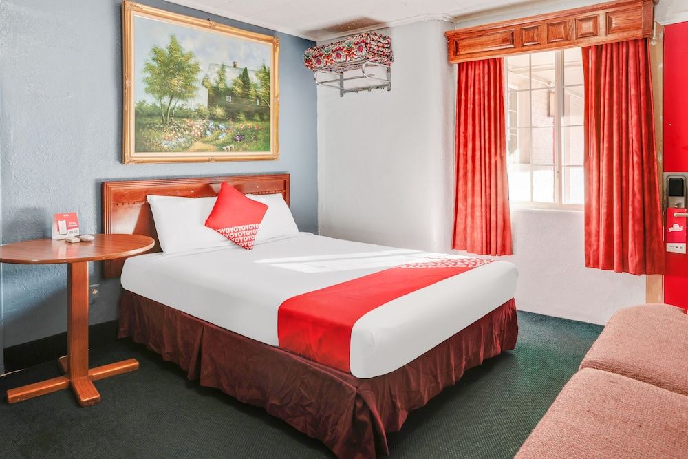 OYO Hotel Liberal, Kansas 1 Queen Bed & 2 Full Bed Smoking 5