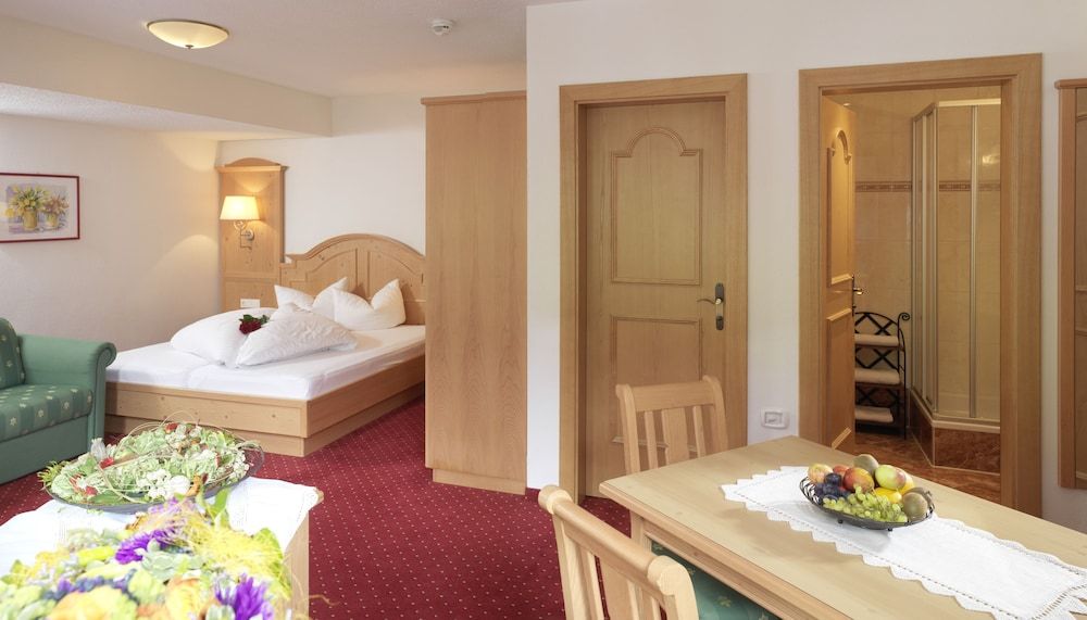 Hotel Augarten Family Room 3