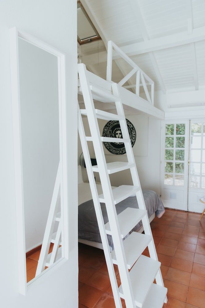 Senhora do Cabo Meco Triple Room, Patio 6