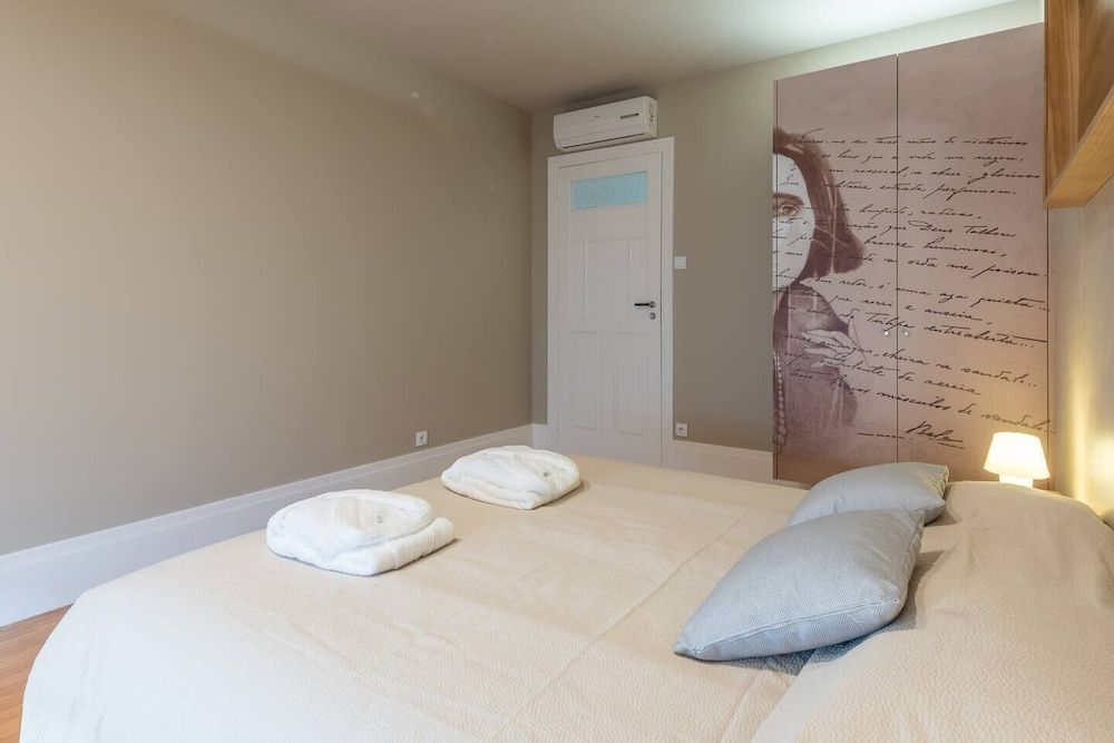 undefined Serenata Boutique Rooms 10