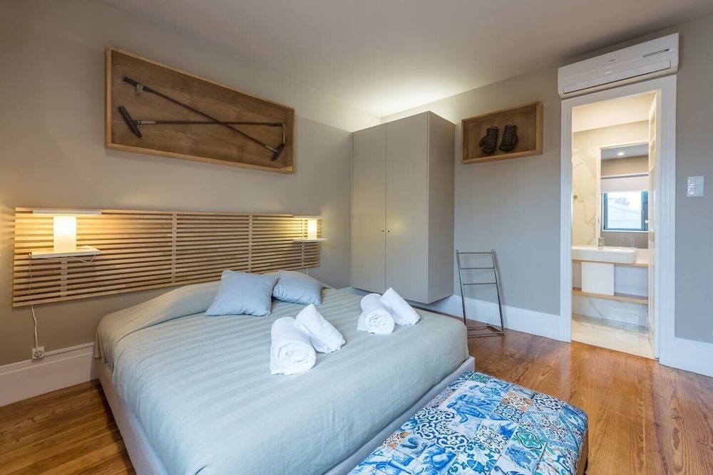 undefined Serenata Boutique Rooms 2