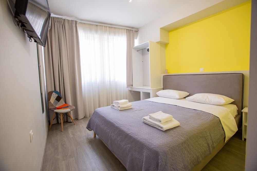 undefined Raise Boutique Rooms in Center of Athens 5