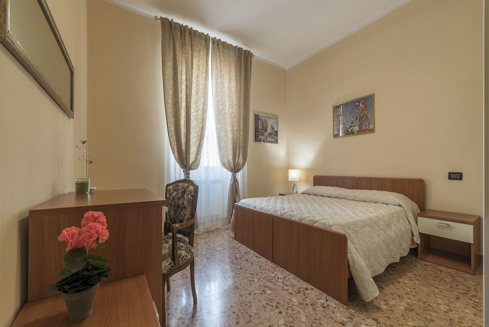 undefined Stazione Termini & Castro Pretorio Flat 6