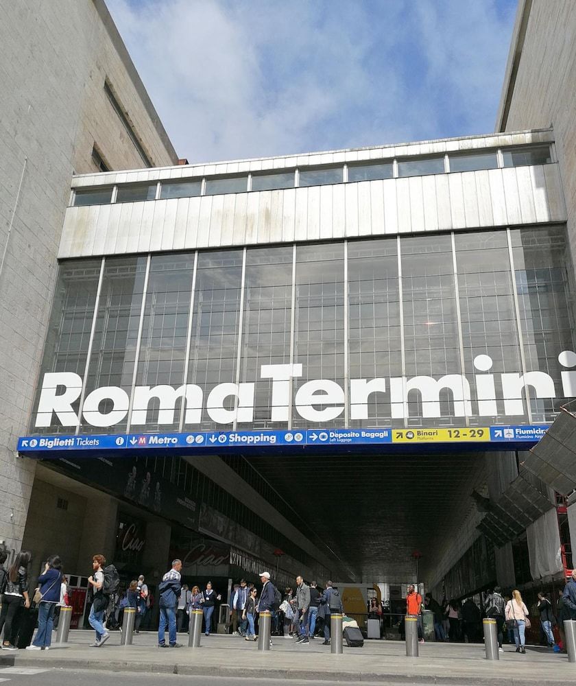 undefined Roma Station House 5