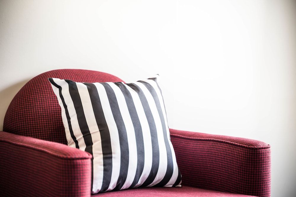 Nice Hotel Ratchada Superior King Room 8