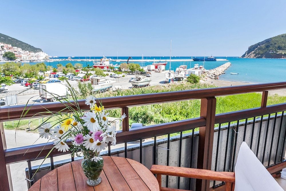 Akti Fine Rooms Twin Room, City View 4