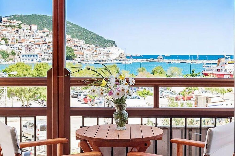 Akti Fine Rooms Twin Room, City View 5