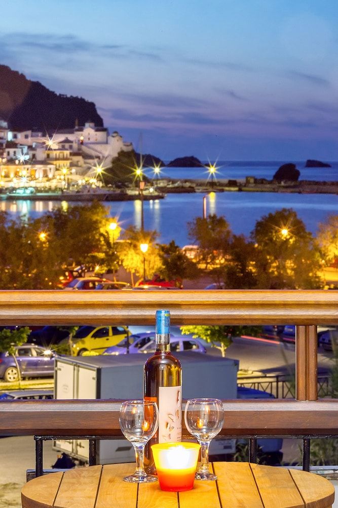 Akti Fine Rooms Twin Room, City View 6