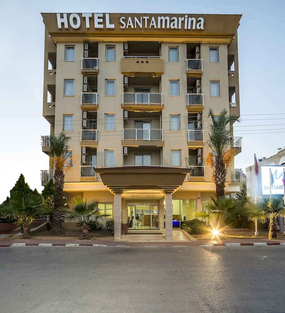undefined Santa Marina Hotel 4