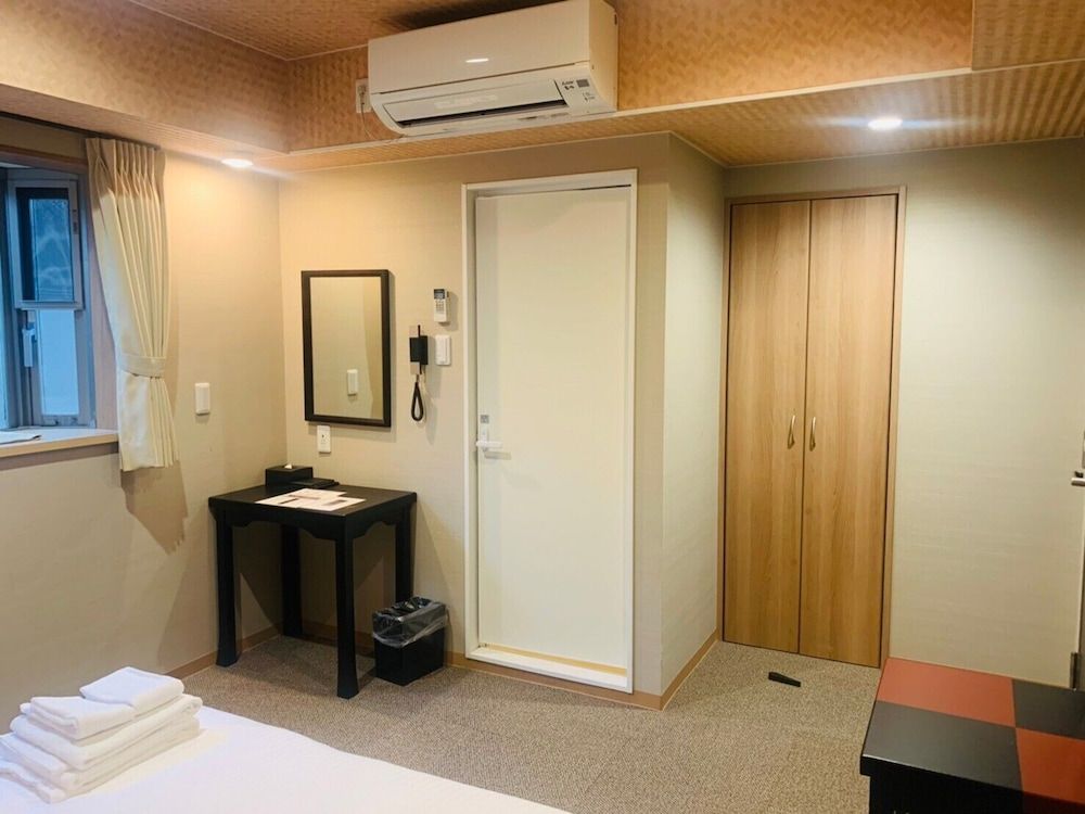 undefined gion ladies hotel tsukinohime 8