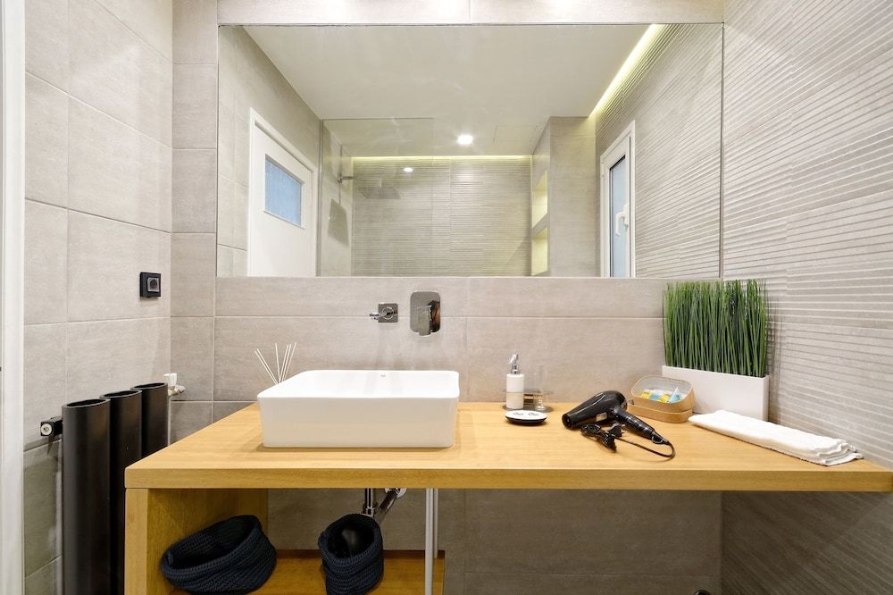 Acropolis Plus Penthouse Luxury Apartment, City View 21