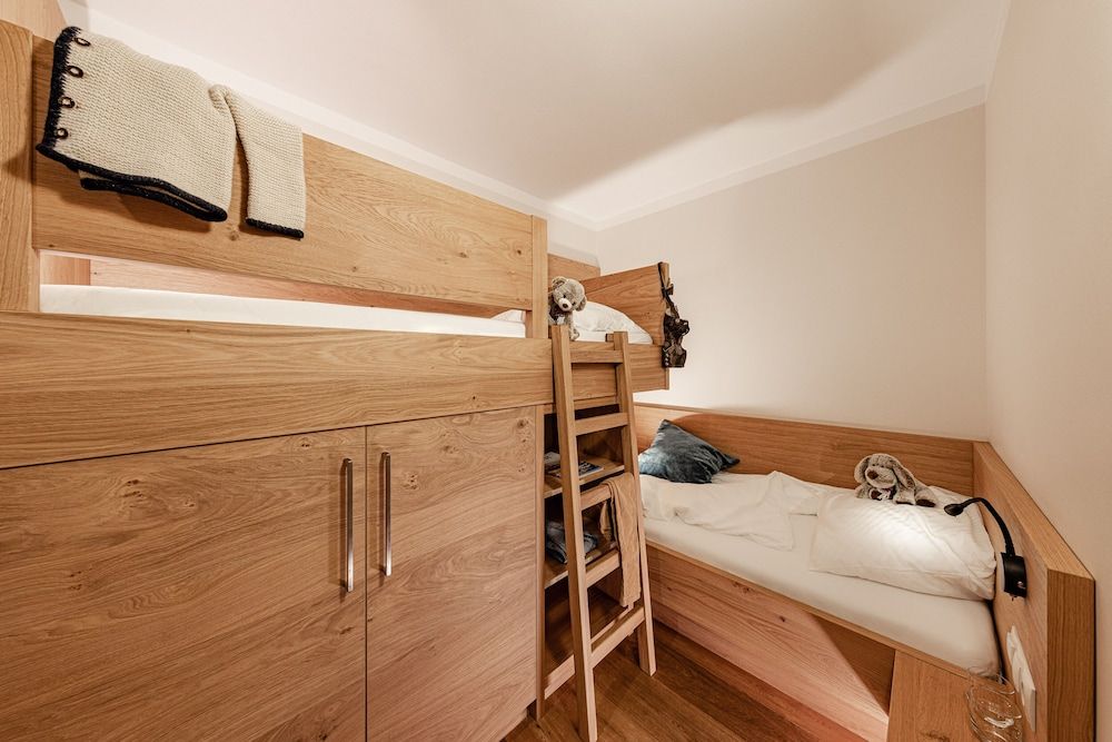 Family Suite (Dolomite View)