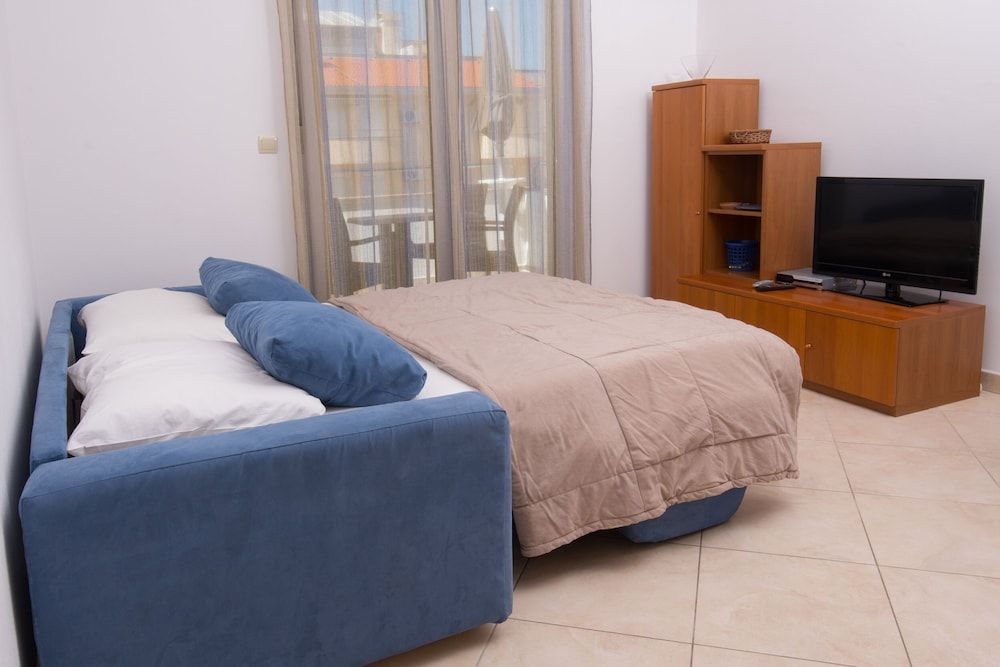 Superior Apartment, 1 Bedroom, Pool View, Ground Floor