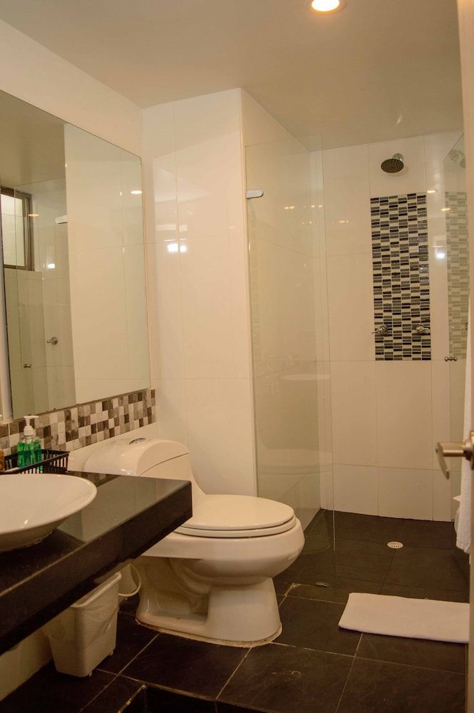 Hotel Confort 80 Zona Rosa Standard Triple Room 6