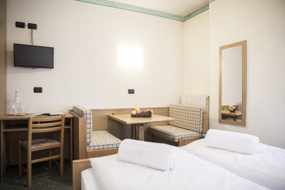 Active Hotel Rosat Basic Double Room 3