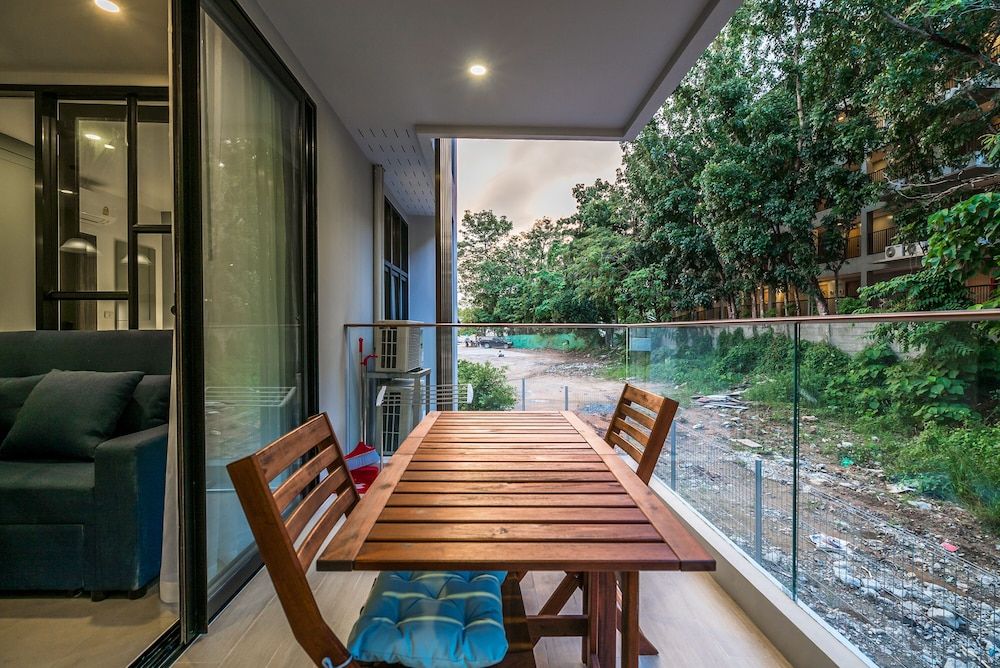 Palmyrah Surin by Lofty Luxury Apartment, 1 Bedroom 5