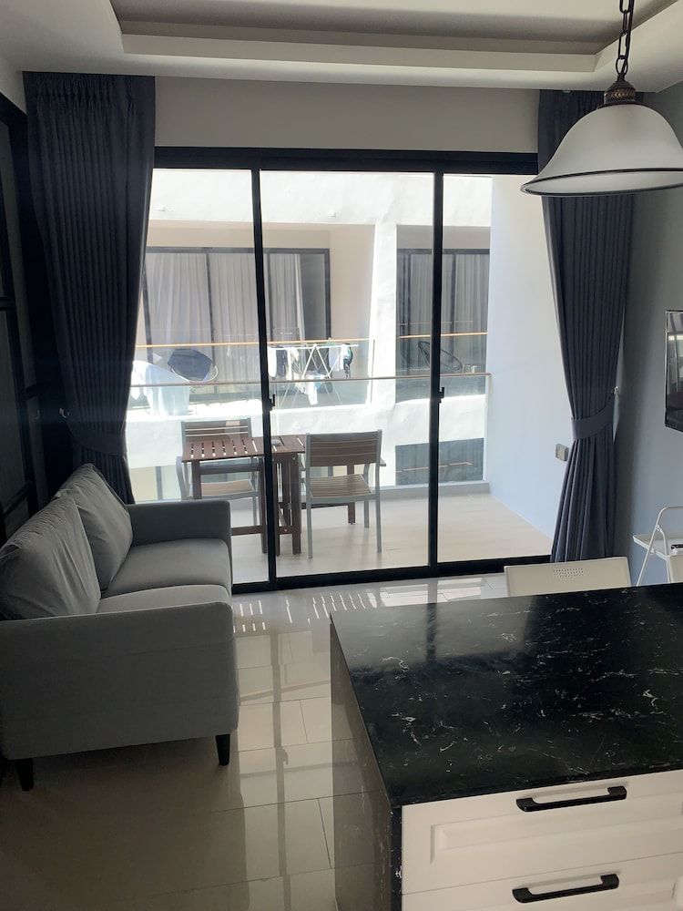 Palmyrah Surin by Lofty Comfort Apartment, 1 Bedroom 9