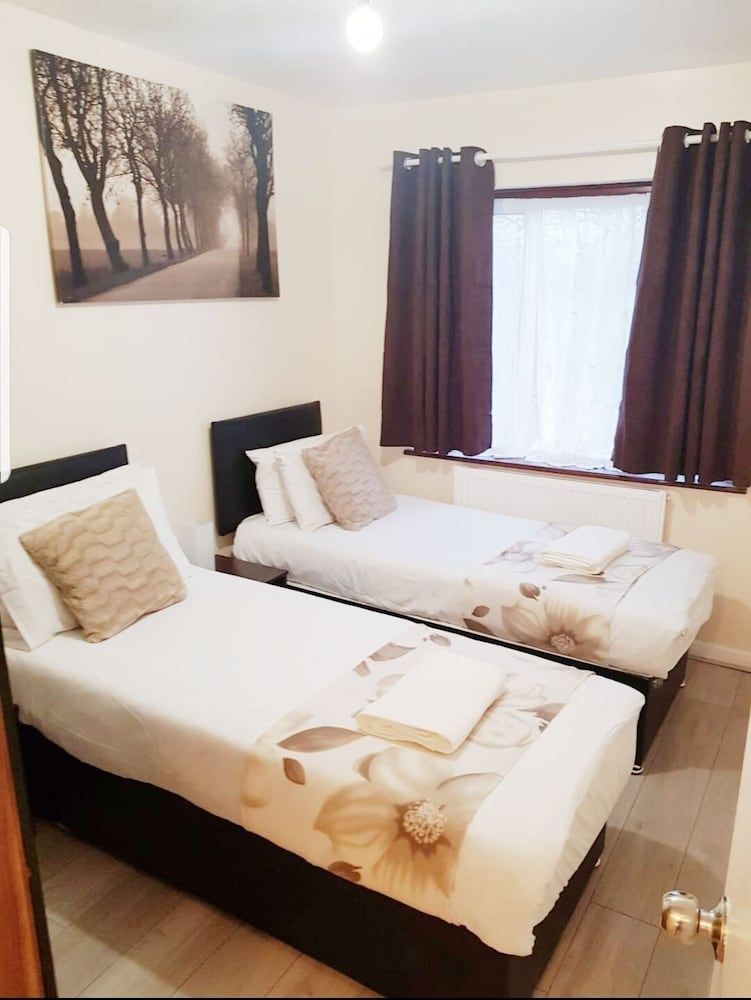 Cogie 55 Standard Double or Twin Room, Shared Bathroom, Garden View 3