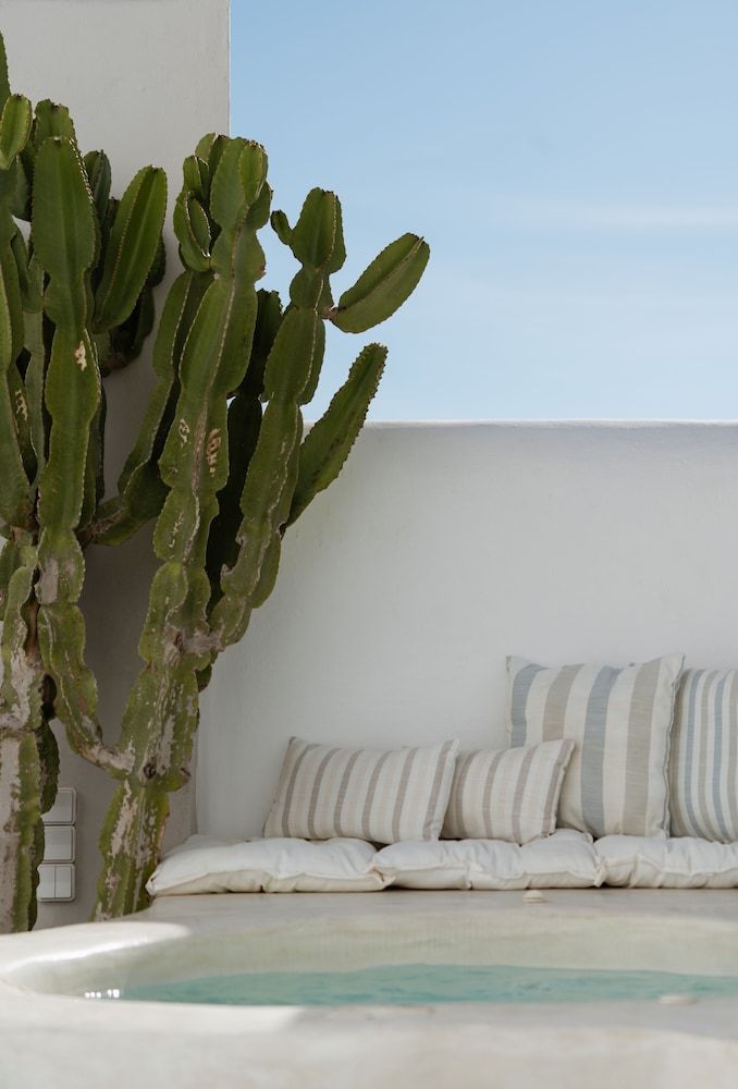 undefined Valsamo Suites 8