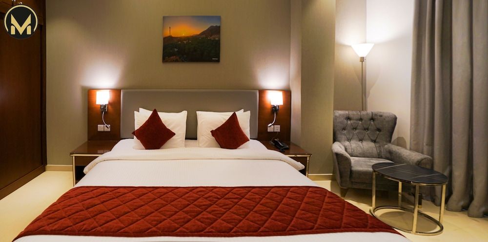 Muscat Express Hotel Standard Double Room, 1 King Bed, Non Smoking 7