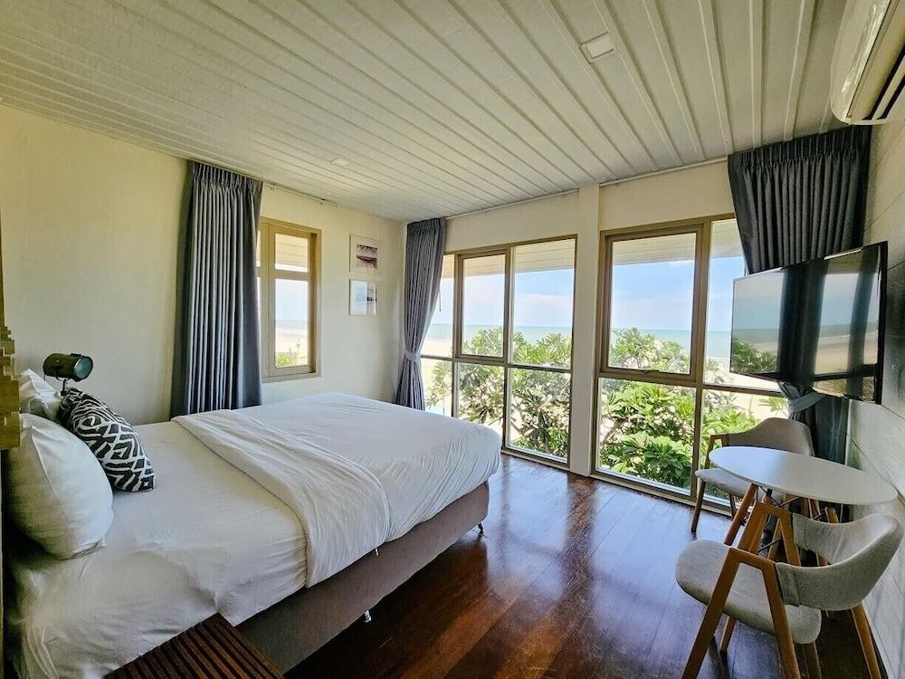 De Chaochom Hua Hin Deluxe Double Room, 1 Queen Bed, Hot Tub, Beach View 2