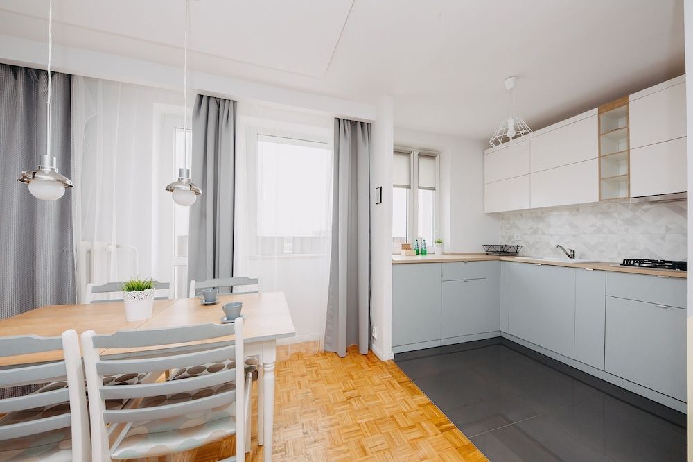 undefined ShortStayPoland Aleje Jerozolimskie - B4 9