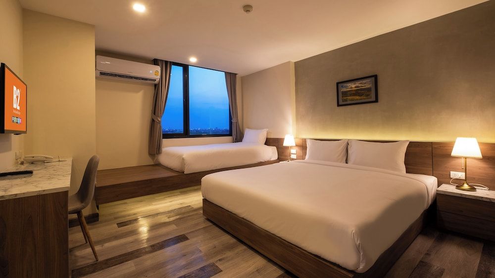 B2 Korat Premier Hotel Deluxe Triple Room