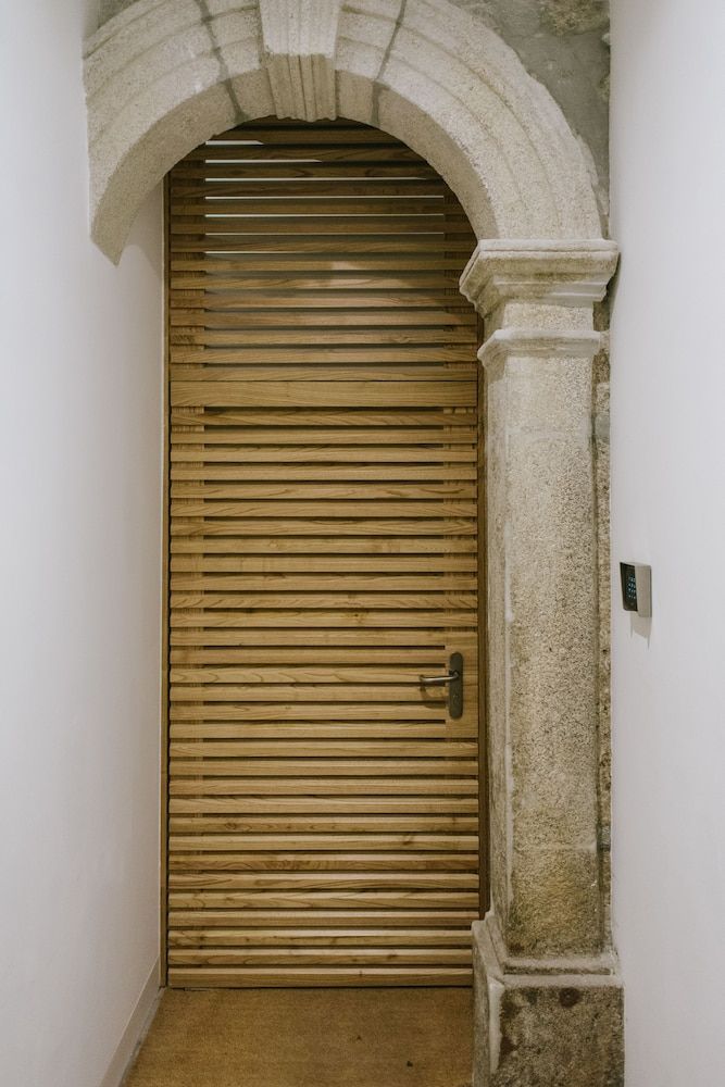 undefined Myo Design House 4