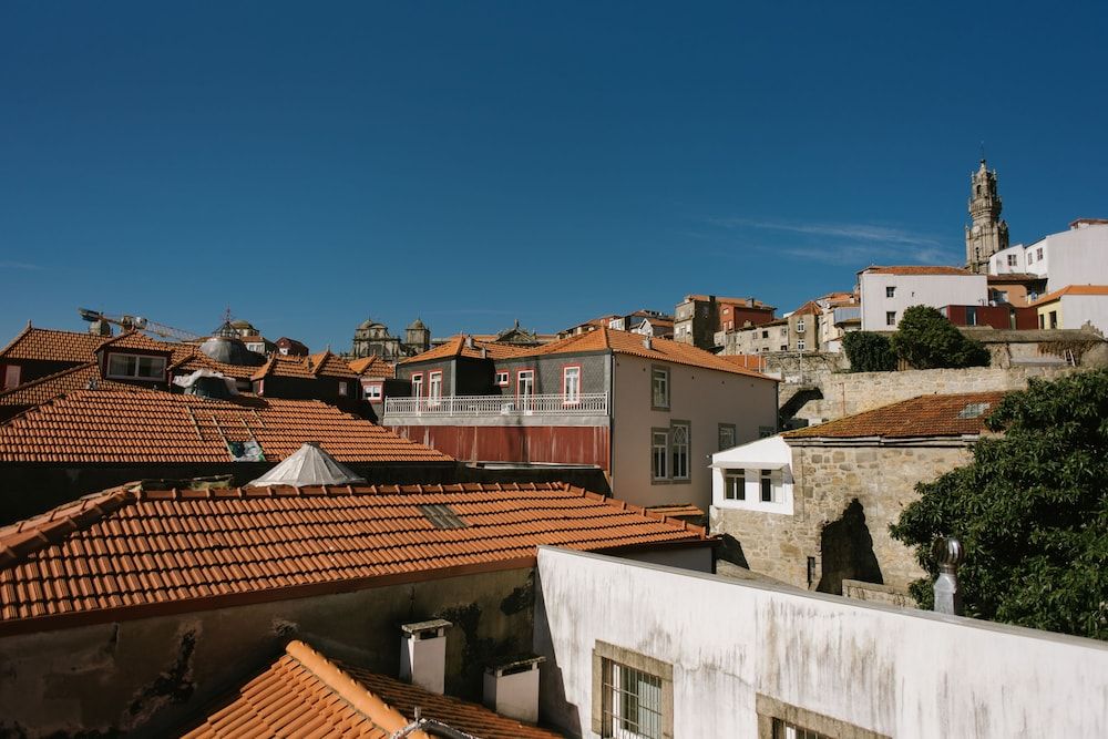 undefined Myo Design House 8