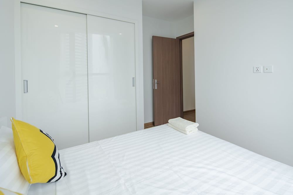 Luxury Apartment Vinhomes Skylake Luxury Apartment, 2 Bedrooms, City View, Tower 3