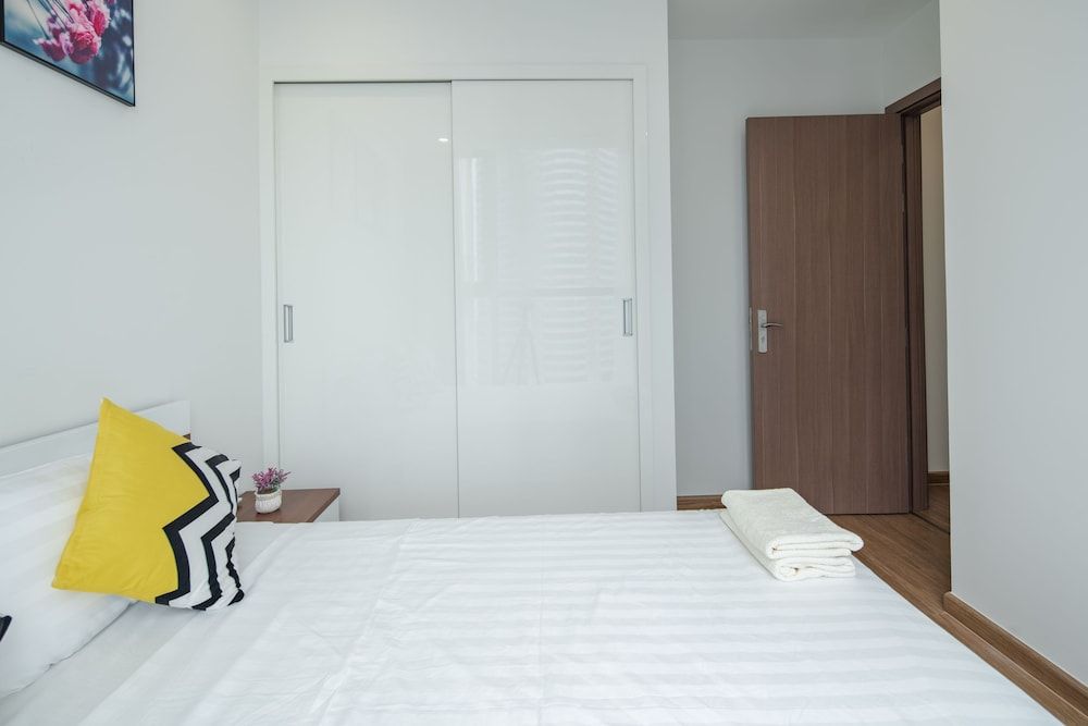 Luxury Apartment Vinhomes Skylake Luxury Apartment, 2 Bedrooms, City View, Tower 2