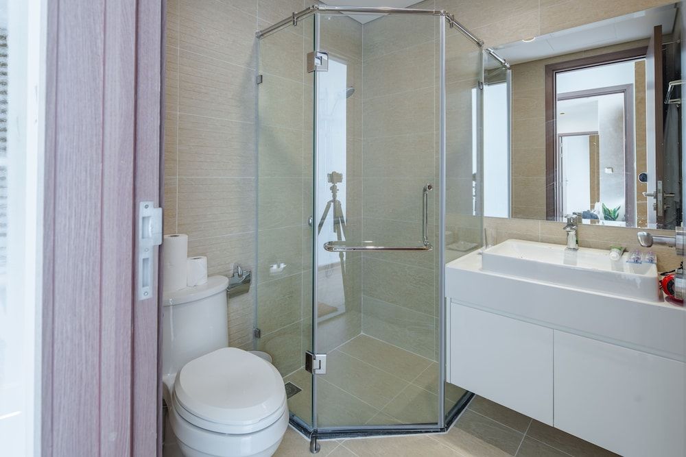 Luxury Apartment Vinhomes Skylake Luxury Apartment, 2 Bedrooms, City View, Tower 32