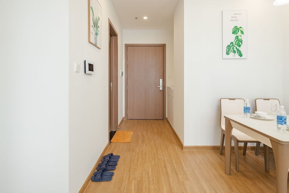 Luxury Apartment Vinhomes Skylake Luxury Apartment, 2 Bedrooms, City View, Tower 51