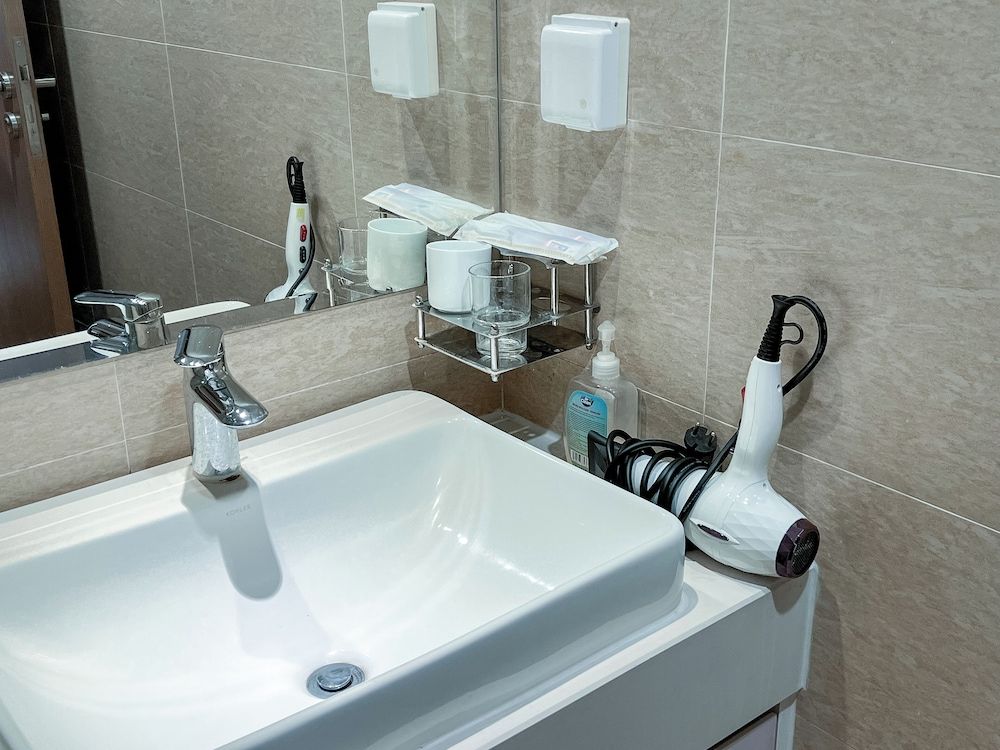 Luxury Apartment Vinhomes Skylake Luxury Apartment, 2 Bedrooms, City View, Tower 34