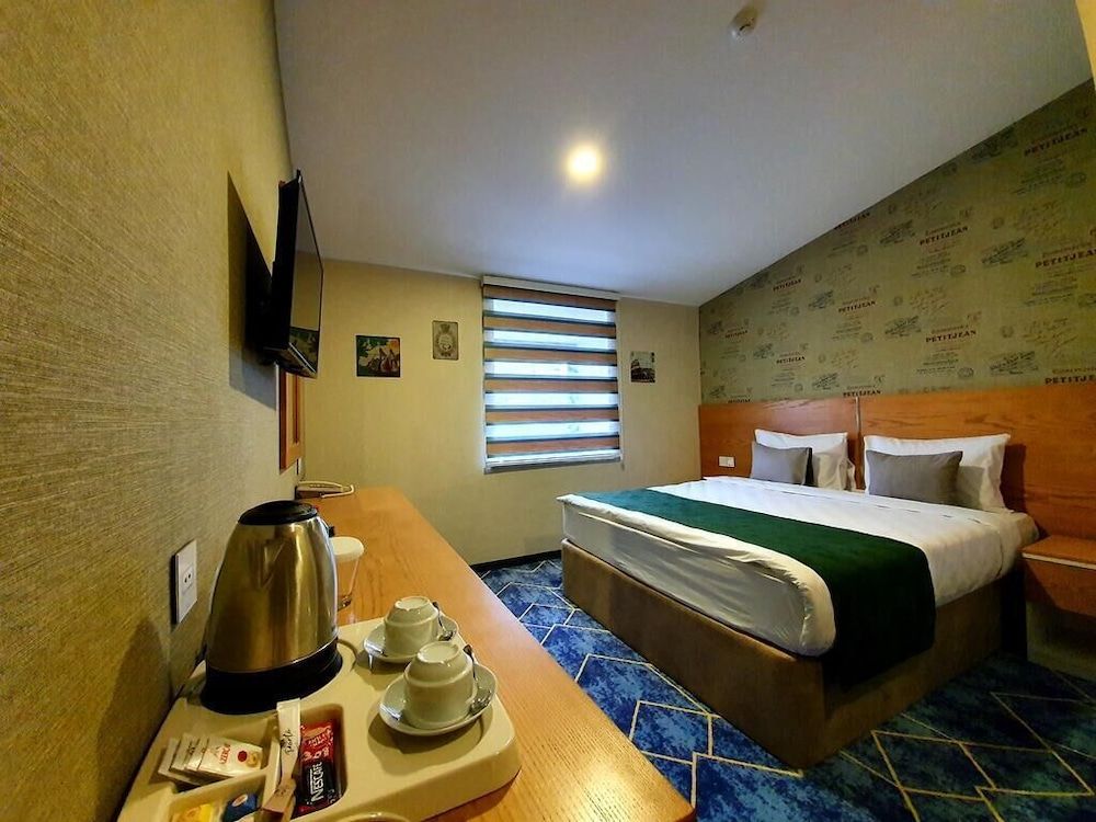 undefined Porto Hotel Baku 2