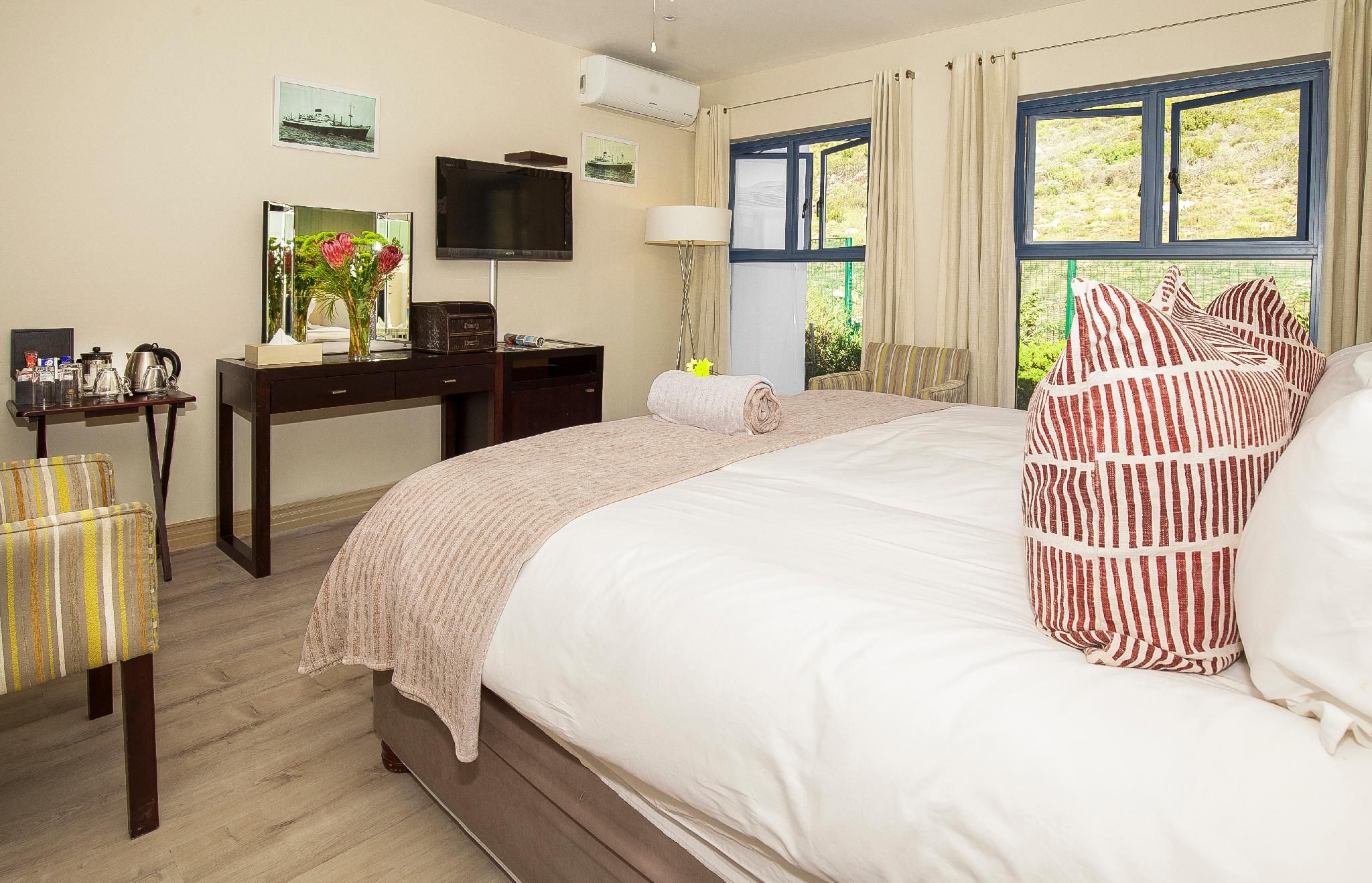 undefined Magellans Hotel 3