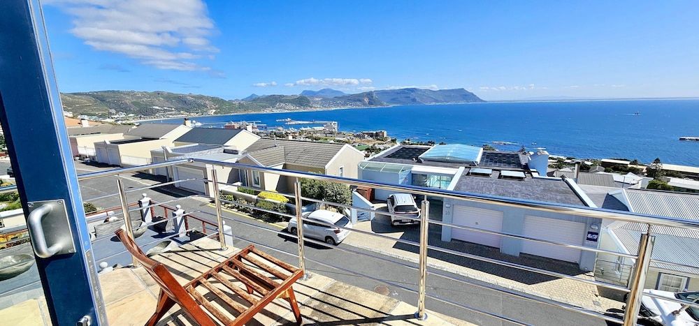 undefined Magellans Hotel 10