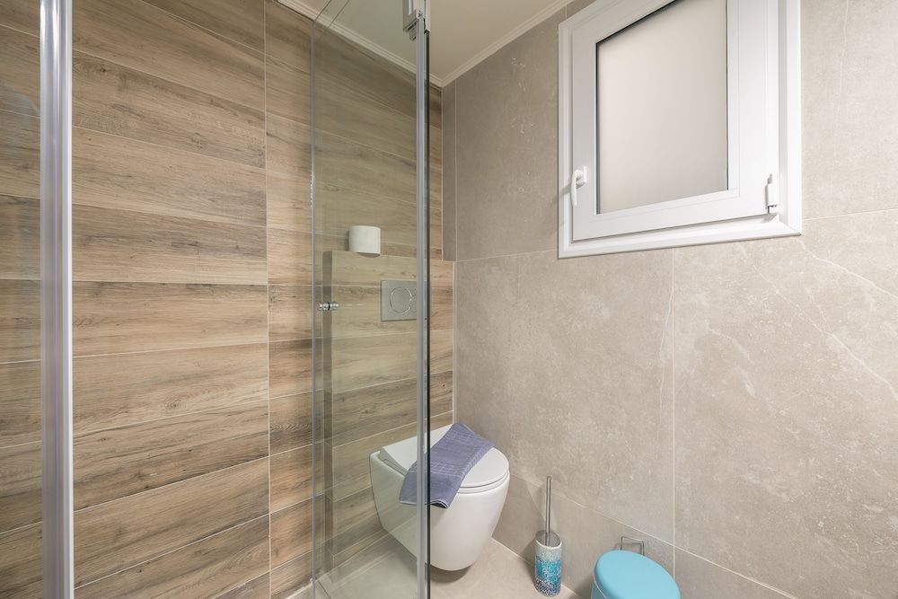 Athens Bright Suite by Cloudkeys City Apartment 26