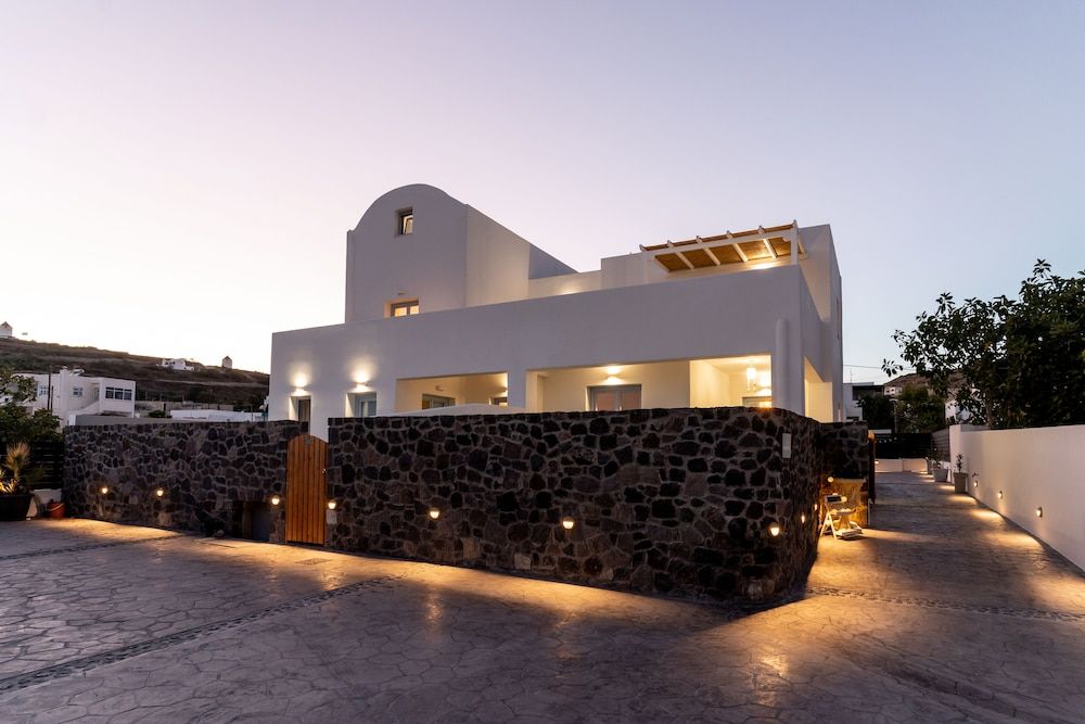 undefined SantoRossa Luxury Villas 5