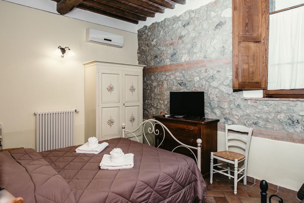Casa di Campagna in Toscana Apartment, 1 Bedroom, Courtyard Area