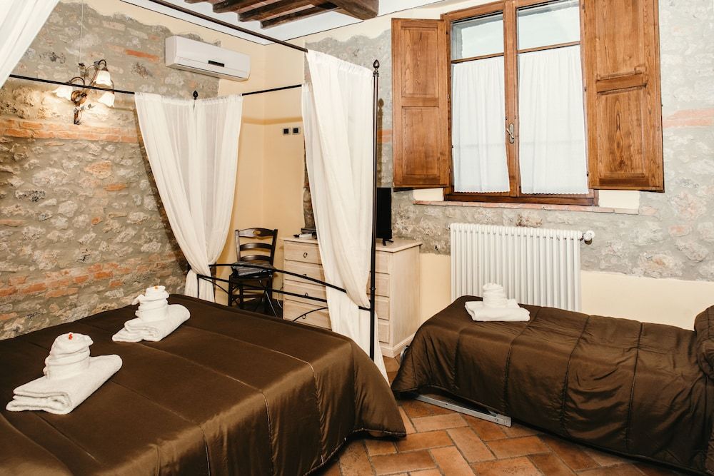 Casa di Campagna in Toscana Apartment, 1 Bedroom, Courtyard Area 3