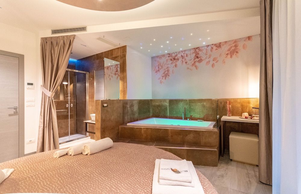 Beautiful Assisi Suite Design Room 14