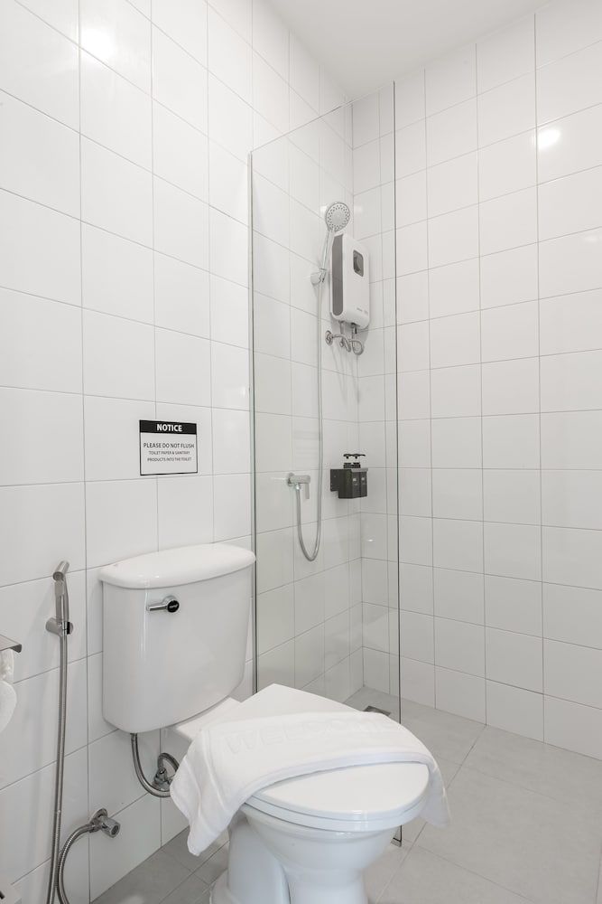 Monotel Aonang Deluxe Quadruple Room, Mountain View 16