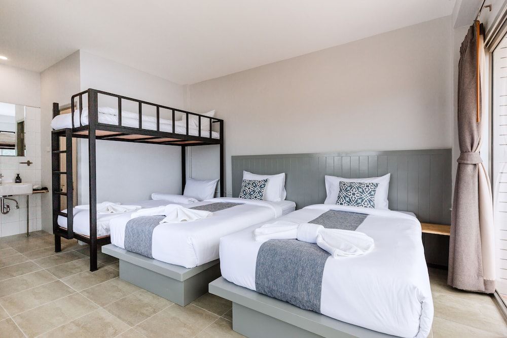 undefined Monotel Aonang 4