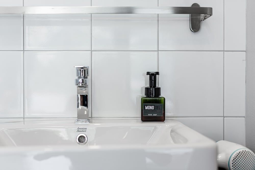 Monotel Aonang Deluxe Quadruple Room, Mountain View 17