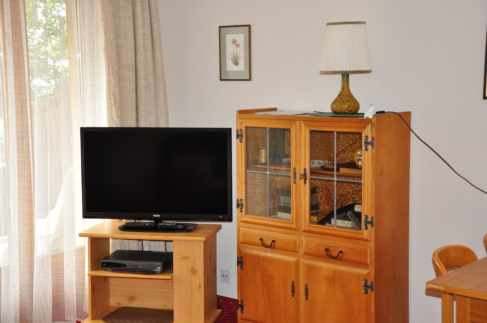 Chalet Miravalle Apartment, 2 Bedrooms, Balcony (Eiger) 6