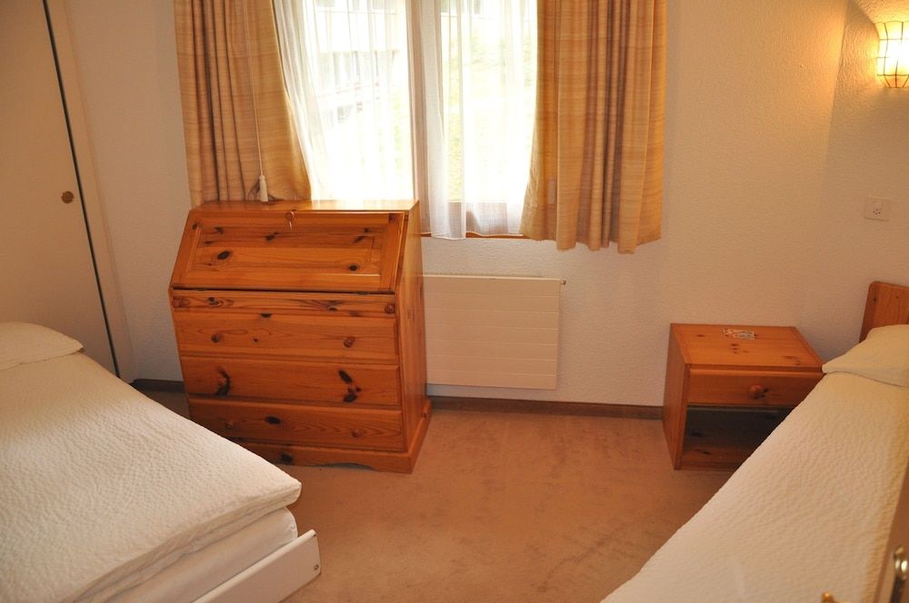 Chalet Miravalle Apartment, 3 Bedrooms, Balcony (Jungfrau) 2