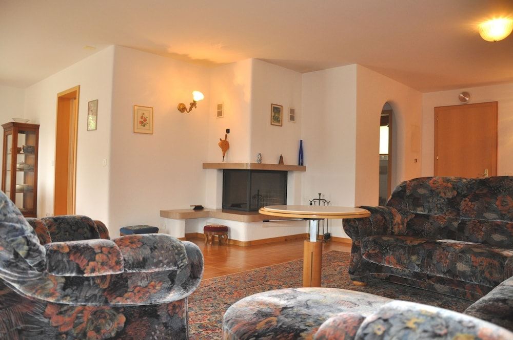 undefined Chalet Miravalle 3