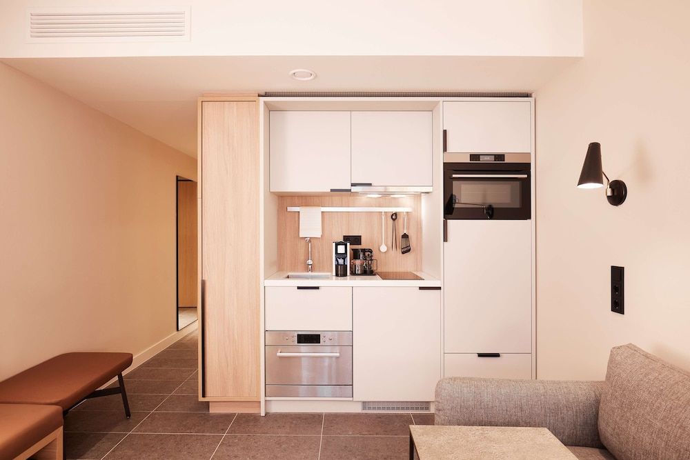 Adina Apartment Hotel Dusseldorf Studio 10